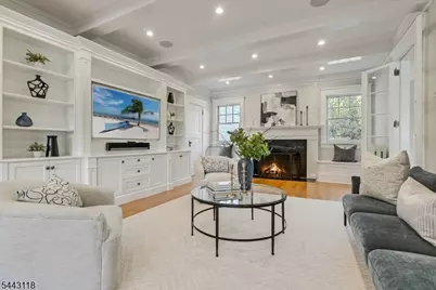139 Gates Ave, Montclair, NJ 07042 - Photo 17