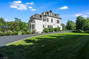 139 Gates Ave, Montclair, NJ 07042 - Photo 45