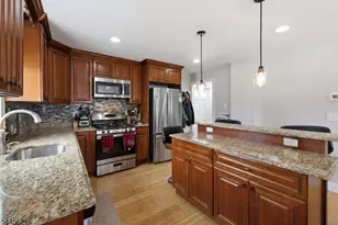 260 Edgewood Terrace, South Bound Brook Boro, NJ 08880 - Photo 19