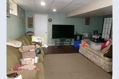 12 Wolfe Dr, Wanaque, NJ 07465 - Photo 17