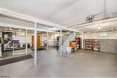 579-583 Parker St, Newark, NJ 07104 - Photo 25