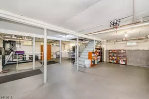 579-583 Parker St, Newark, NJ 07104 - Photo 25