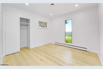 306 Warrenville Rd, Green Brook Township, NJ 08812 - Photo 27