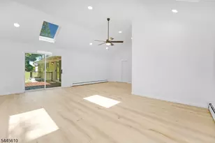306 Warrenville Rd, Green Brook Township, NJ 08812 - Photo 33