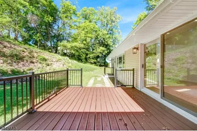 306 Warrenville Rd, Green Brook Township, NJ 08812 - Photo 37