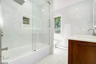 306 Warrenville Rd, Green Brook Township, NJ 08812 - Photo 29