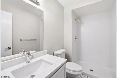 222 Eagle Rock Ave, Roseland, NJ 07068 - Photo 17