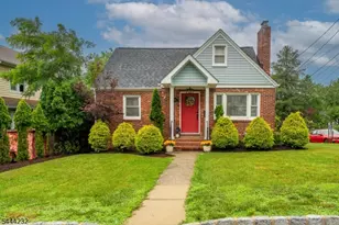 19 Robertson Rd, West Orange Township, NJ 07052 - Photo 1