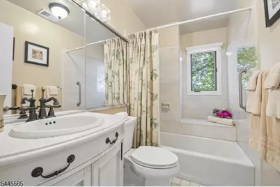 167 Marion Dr, West Orange Township, NJ 07052 - Photo 15