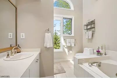 167 Marion Dr, West Orange Township, NJ 07052 - Photo 13