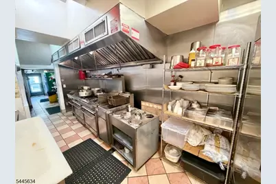 119 Watchung Ave, Montclair, NJ 07043 - Photo 11
