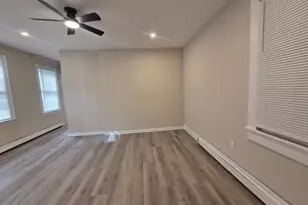 323 William St, Harrison, NJ 07029 - Photo 5