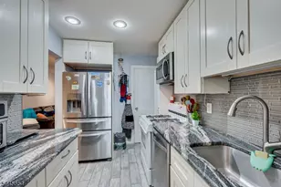 828 N Stiles St, Linden, NJ 07036 - Photo 13