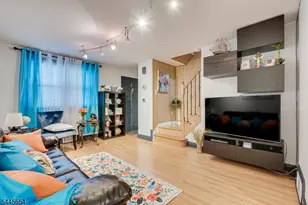 828 N Stiles St, Linden, NJ 07036 - Photo 7