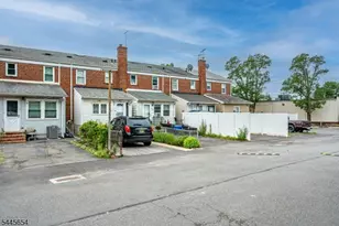 828 N Stiles St, Linden, NJ 07036 - Photo 27