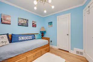 828 N Stiles St, Linden, NJ 07036 - Photo 23