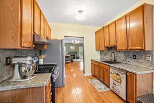 234 Terrace Lake Dr, Butler, NJ 07405 - Photo 7