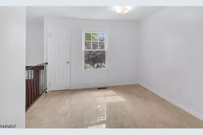 301 Nesbit Ter, Irvington, NJ 07111 - Photo 19