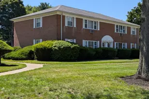 43 Manchester Ct, Wayne Twp., NJ 07470 - Photo 3