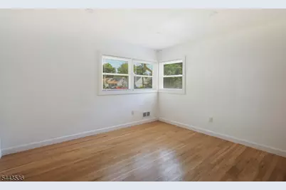 538 Dietz St, Roselle, NJ 07203 - Photo 11