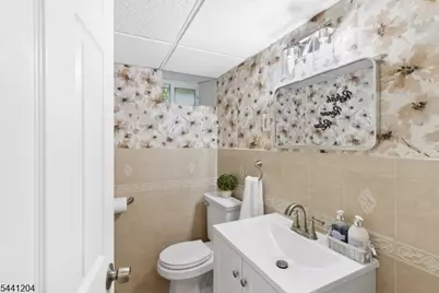 2 Princeton Road, Cranford Township, NJ 07016 - Photo 27