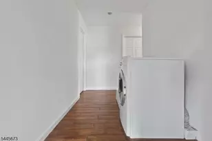 334 Brook Ave, Passaic, NJ 07055 - Photo 23