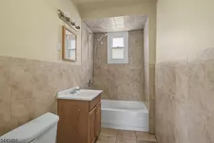 305 Pacific St, Paterson, NJ 07503 - Photo 23