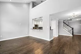 811 Donato Cir, Scotch Plains Township, NJ 07076 - Photo 13
