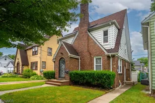 15 Stevens Rd, Belleville, NJ 07109 - Photo 3