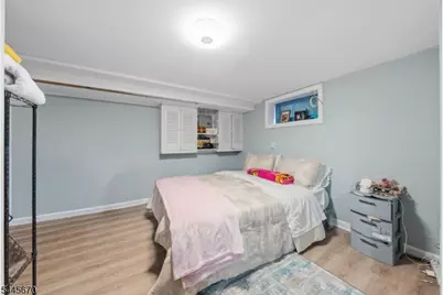 15 Stevens Rd, Belleville, NJ 07109 - Photo 23