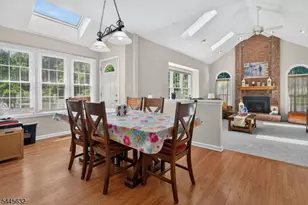 9 Meadow Run Rd, Holland Township, NJ 08848 - Photo 11