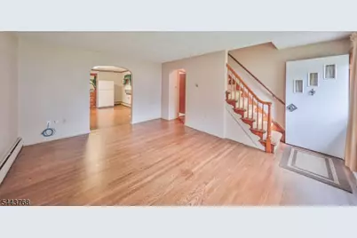 86 Ridgewood Ave, Ewing Township, NJ 08618 - Photo 9