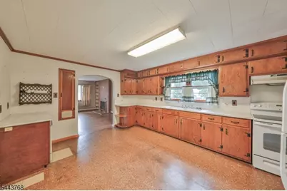 86 Ridgewood Ave, Ewing Township, NJ 08618 - Photo 11