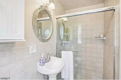 39 Whitney Dr, Berkeley Heights Township, NJ 07922 - Photo 33