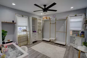 6 Grove St, Bloomfield, NJ 07003 - Photo 15