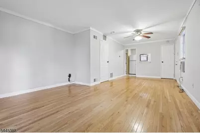 2 Cottage Pl #1, Morristown, NJ 07960 - Photo 1