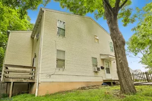 2 Cottage Pl, Morristown, NJ 07960 - Photo 21