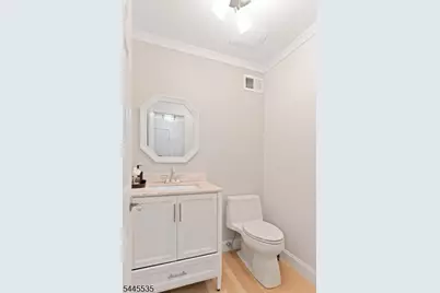 40 Wareham Ct #40, Scotch Plains Township, NJ 07076 - Photo 9