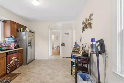 42 S State St, Vineland, NJ 08360 - Photo 17