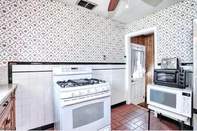 41 Martin Ave, Clifton, NJ 07012 - Photo 13