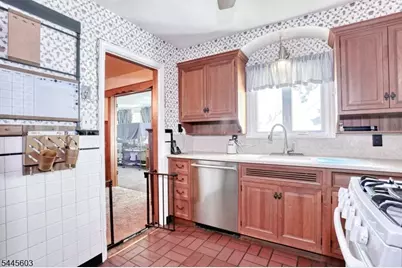 41 Martin Ave, Clifton, NJ 07012 - Photo 11