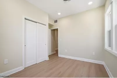 30 Edison St, Bloomfield, NJ 07003 - Photo 17