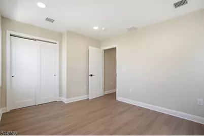 30 Edison St, Bloomfield, NJ 07003 - Photo 27