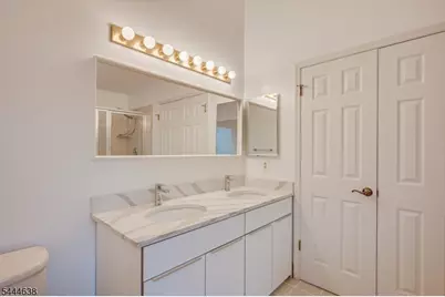 2103 Ackmen Ct, Bridgewater, NJ 08807 - Photo 21