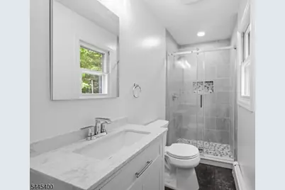 307 Nariticong Ave, Hopatcong, NJ 07843 - Photo 17