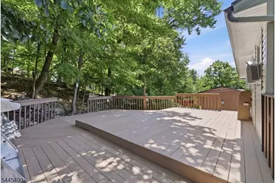 307 Nariticong Ave, Hopatcong, NJ 07843 - Photo 33
