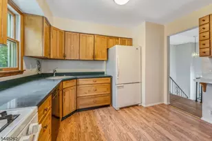 1065 Papen Rd, Bridgewater, NJ 08807 - Photo 9