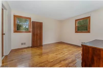 1065 Papen Rd, Bridgewater, NJ 08807 - Photo 15