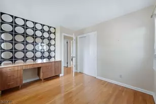 10 N Washington Ave, Woodbridge Township, NJ 07067 - Photo 11