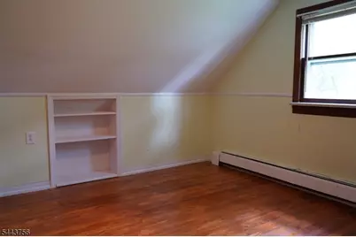 59 Pine Street, Midland Park, NJ 07432 - Photo 9